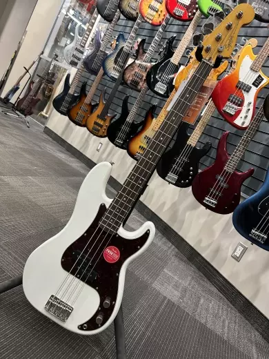 Squier - CV 60S P-BASS LRL OWT 2